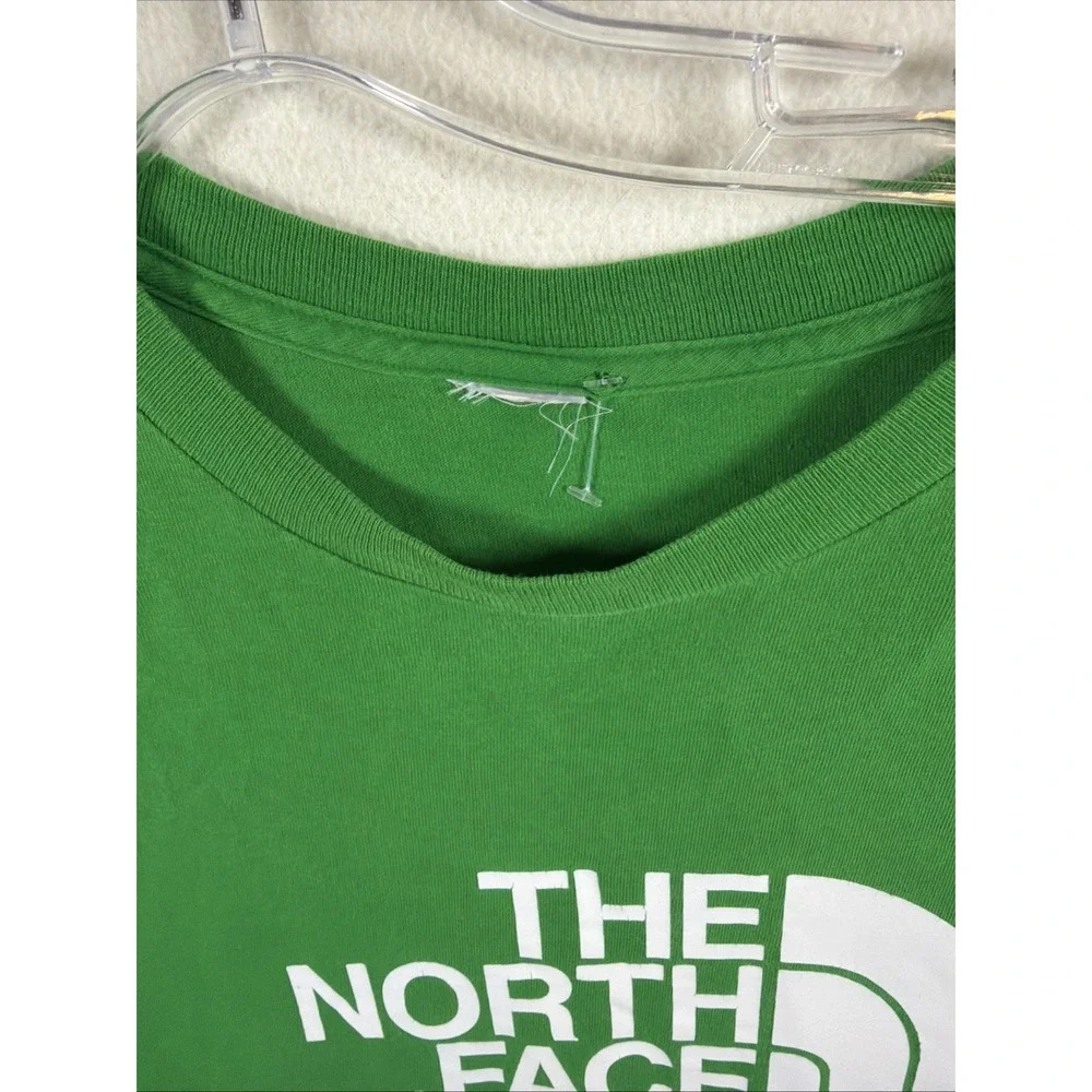 The North Face Large Mens Graphic Logo T-Shirt Green Short Sleeve Crew Neck